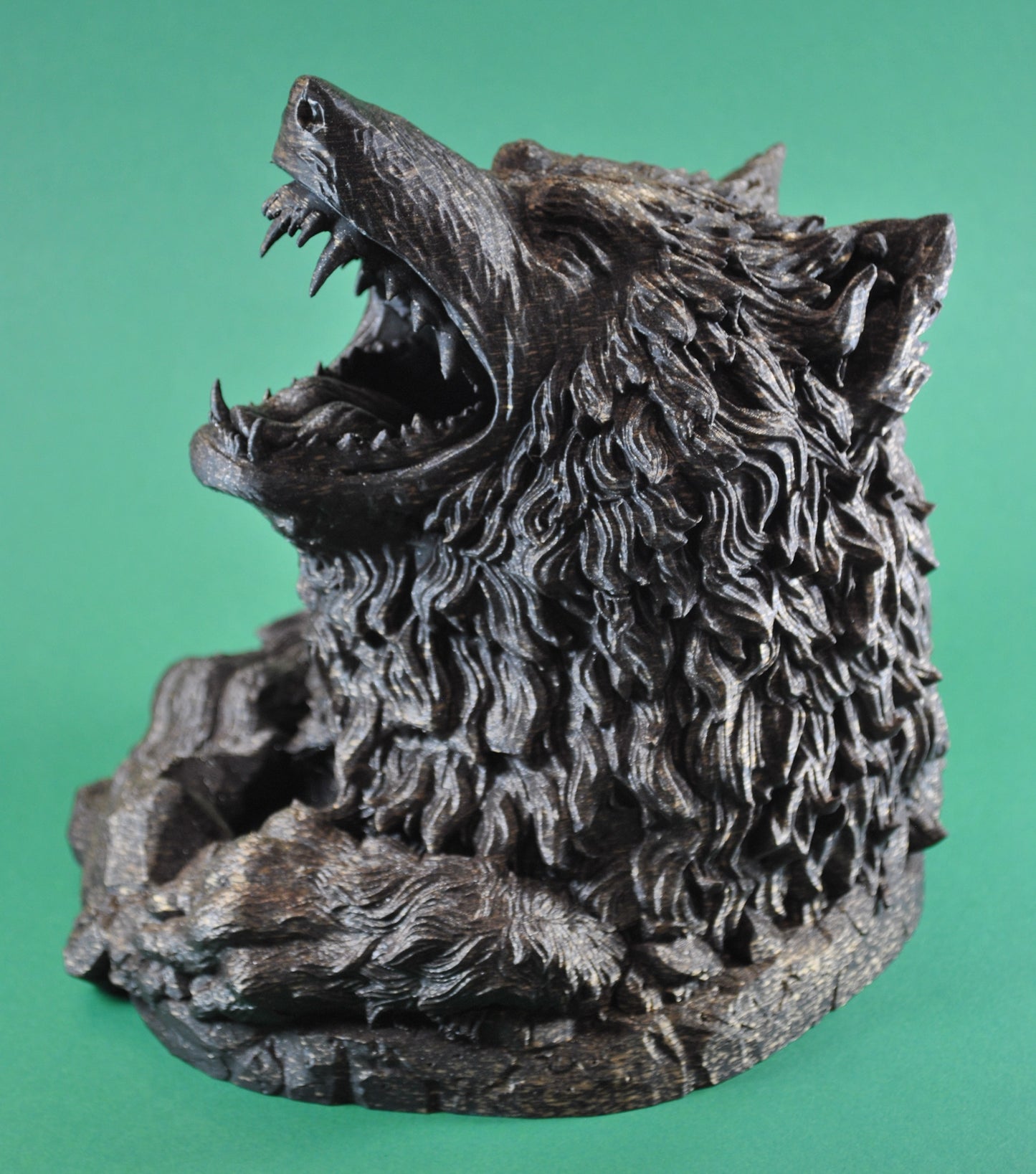 Wolfskopf – Kraft aus Legende und Design